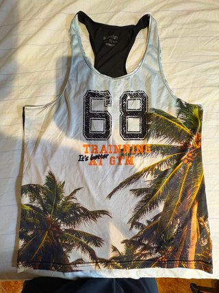 Camiseta deportiva tirantes palmeras