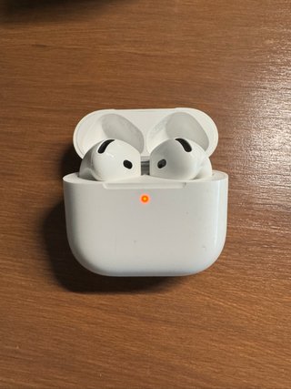 AirPods 4 ANC + Estuche Carga MagSafe