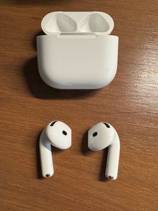 AirPods 4 ANC + Estuche Carga MagSafe