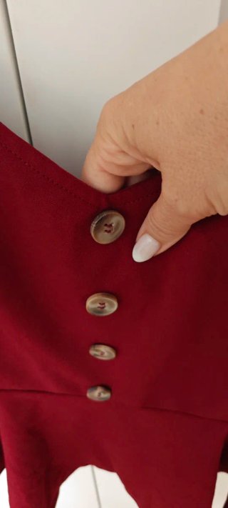 Top tirantes vino botones talla 1XL