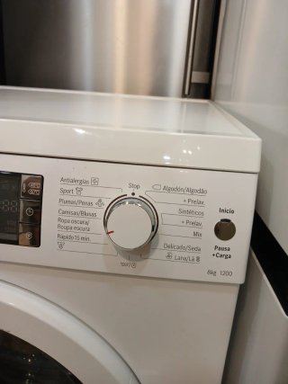 Nevera Hotpoint y Lavadora Bosch