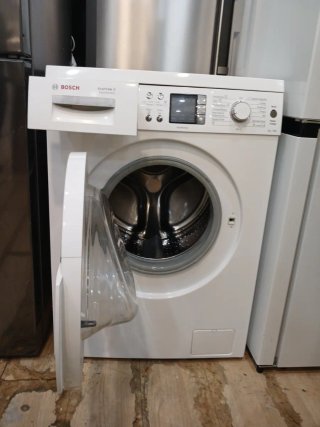 Nevera Hotpoint y Lavadora Bosch