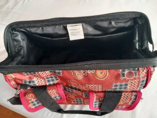 Bolso de viaje multicolor con estampado