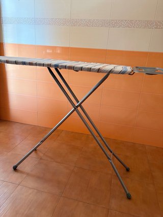 Tabla de planchar Rayen con soporte