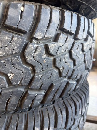 Neumáticos Yokohama Geolandar X-AT 265/70 R17