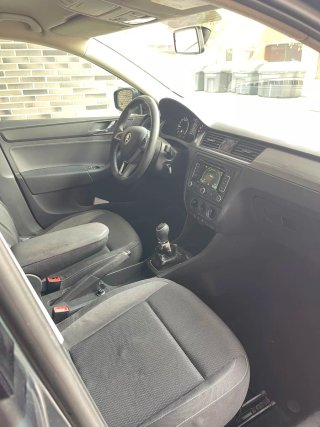 Skoda Rapid 2015