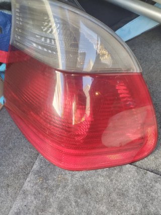 Piloto trasero derecho BMW E46 2001