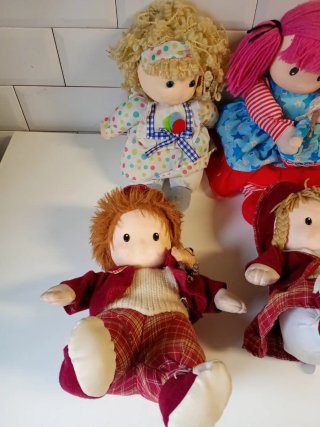 Set di 6 vecchi pupazzi di stoffa