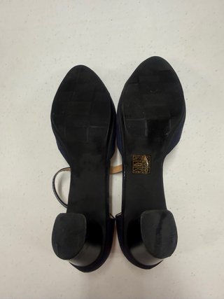 Zapatos tacón charol ante azul talla 41