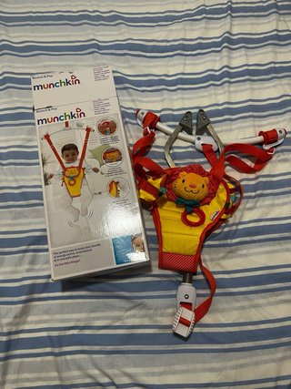Saltador para bebé Munchkin Bounce & Play