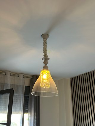 Lámpara de cristal con lágrimas