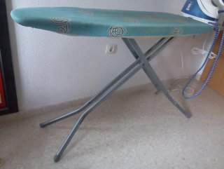 Tabla de planchar grande
