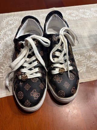 Zapatillas Guess Mujer Talla 39 Marrón/Negro