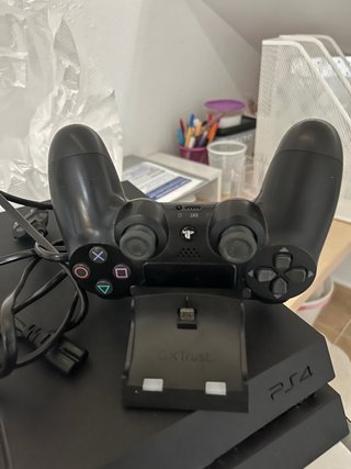 Consola PS4 Sony Negra