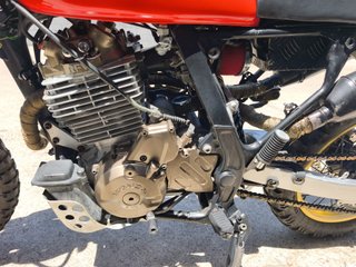Honda Dominator 650 Scrambler / Cafe Racer