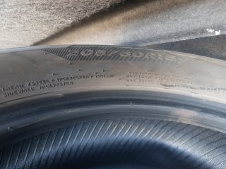 2 Neumáticos  usados 50 % Hankook 205/60 R16