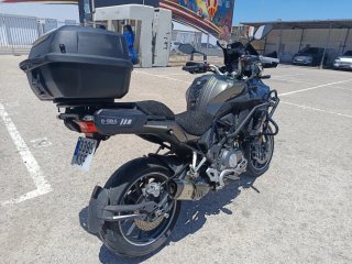 Benelli TRK 502 Negra/Gris