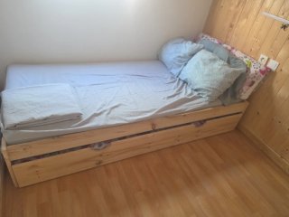 Cama nido de madera