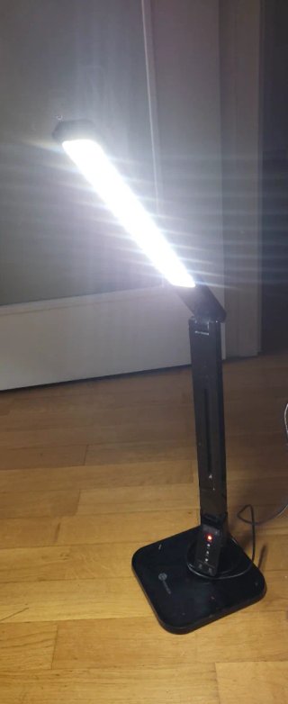 Lámpara LED Escritorio TaoTronics Negra