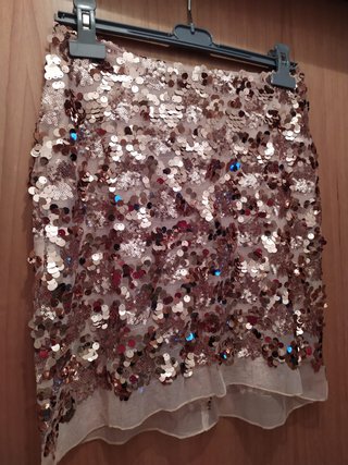 Falda corta fiesta lentejuelas a estrenar
