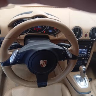 Porsche Cayman 2012