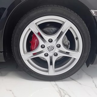 Porsche Cayman 2012