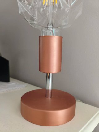 Lámpara-bombilla de sobremesa diseño original