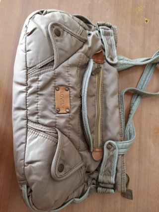 Borsa/ borsetta donna con dettagli in pelle