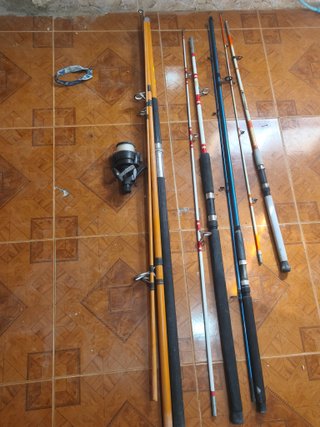 Lote de cañas de pescar