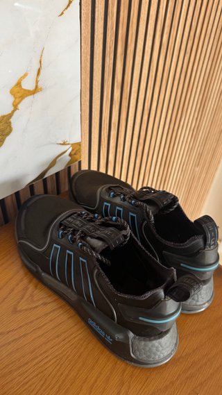 Adidas NMD/R1 Negras y Azules Talla 44 2/3