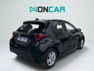 Toyota Yaris 2021