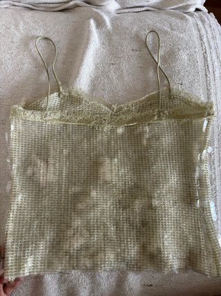 Top lentejuelas Zara color crema  Talla S