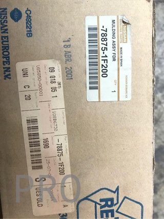 Moldura aletin trasero terrano