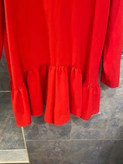 Mono corto rojo