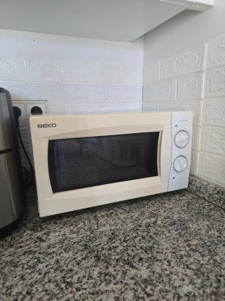 Microondas BEKO blanco