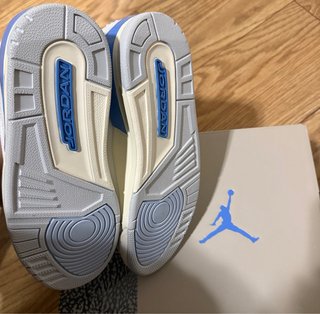 Air Jordan 3 Blanco y Azul