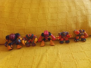 Lote 28 Figuras Gormiti Clásicos Antiguos