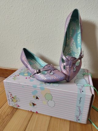 Zapatos Irregular Choice Dorados y Morados