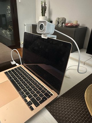 Logitech StreamCam Webcam Blanca