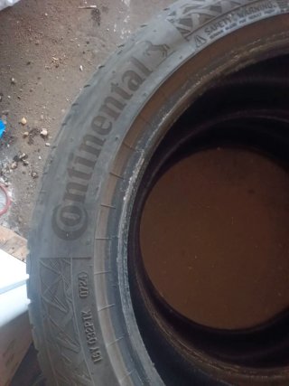 2 Neumáticos Continental 235/45 R17 97Y