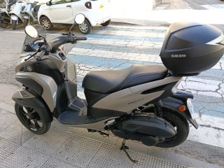 Yamaha Tricity 226 Beige/Negro
