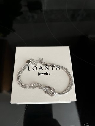 Pulsera Loanya Nudo Eternidad Oro y Plata