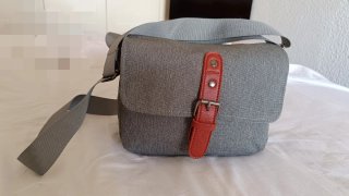 Cámara Canon EOS 70D con accesorios