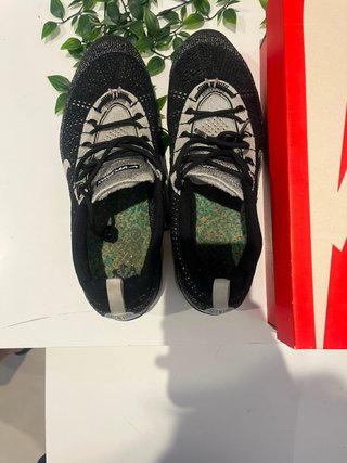 Nike Air VaporMax Flyknit 3 Negro/Plata