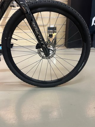 Bicicleta Gravel Scott Addict 30 2026
