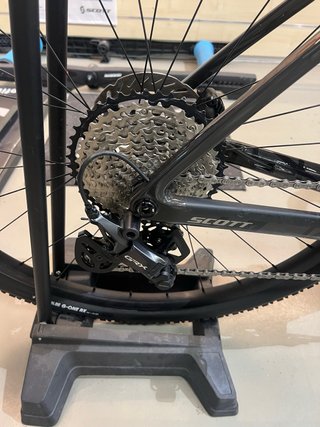 Bicicleta Gravel Scott Addict 30 2026