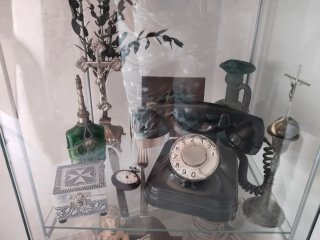 Antigüedades varias (más de 100 años)