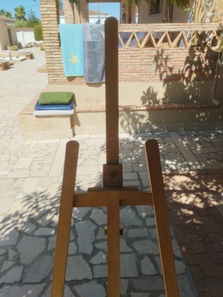 Trípode de madera para pintar