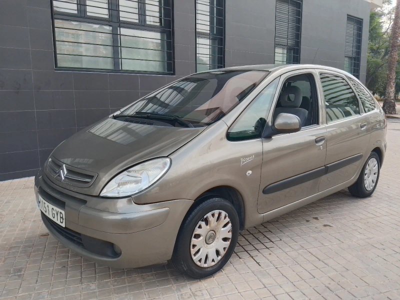 Citroen Xsara Picasso 2010 - foto 1