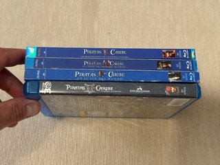 Pack 4 Películas Piratas del Caribe Blu-ray